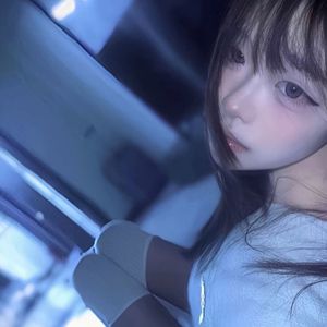 寡妇肥奶大屁股好紧
